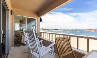 Bay View I by AvantStay Stylish Mission Beach Home on the Sand