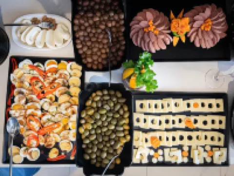 美爾戴酒店 代尼茲利酒店