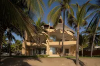 Mar de Coco Beach Front Villas Hotels in 
