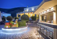 Almiriki Chios Rooms & Apartments Hotels near Mavra Volia