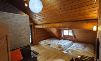 Log Cabin Renal & Finland Sauna Step House