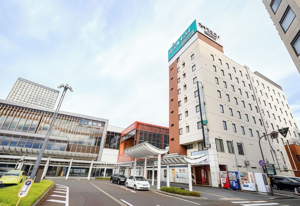 Hotel Econo Fukui Station - Housity