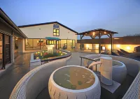 Musashino Grand Hotel and Spa Hotels in Ageo