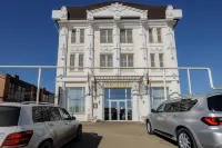 Bristol Hotel
