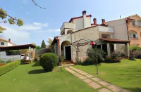 Apartments Milena Hotels in Rovinjsko Selo