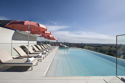 Renaissance Porto Lapa Hotel Hotels near O Sotao da Tia Becas