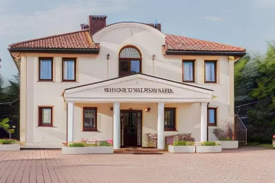 Dworek Pani Walewska Hotel di Zukowo