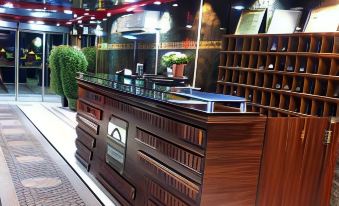 Mina Hotel Tehran