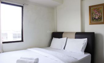 Minimalist 2Br Apt Gateway Ahmad Yani by Travelio