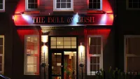 The Bull and Bush Hotel Kingston Hotels near Kingston University - Seething Wells Halls of Residence