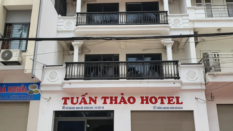 Khach San Tuan Thao Cua Lo