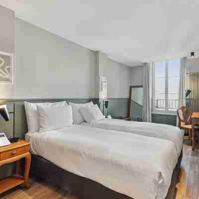 Hôtel de la Couronne Rooms