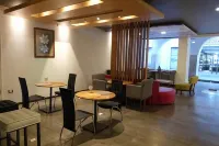 征服者酒店 - 早餐