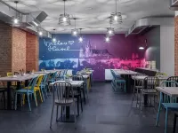 EA ApartHotel Melantrich Hôtels à proximité de : Lucerna Music Bar