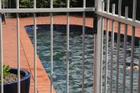 Quantum Lodge Motor Inn - Rooftop Pools