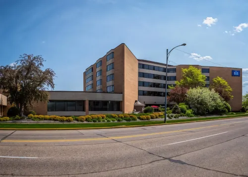 Hotel Mead Resorts & Conventions Center Hotels in Wisconsin Rapids