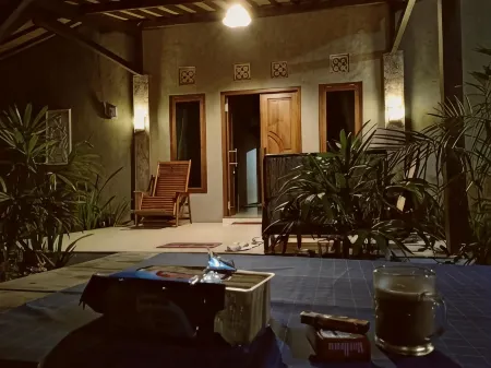 Java Turtle Lodge Meru Betiri Отели в г. Pesanggaran