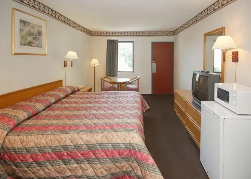 Americas Best Value Inn and Suites Macon Hotels in Bibb County