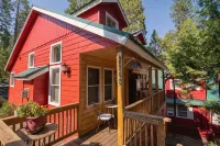 Elliott House Boutique Inn Hotels in Fresno County