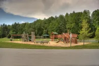 Foxhunt at Sapphire Valley - 3 estrellas