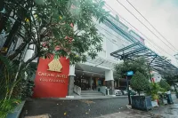 Carani Hotel Yogyakarta - วิวภูเขา