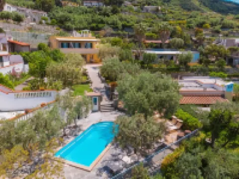 皮耶特拉威迪別墅酒店