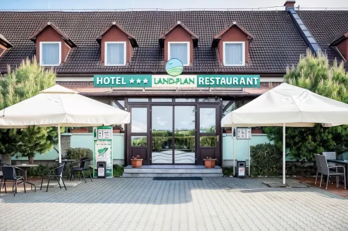 Land-Plan Hotel - breakfast