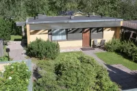 Hotel Fjalar