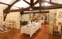 Chateau de Raissac - sarapan