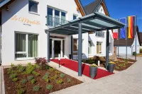 Hotel la Mirabelle Close to Europa Park Hotels in Kenzingen