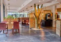 Utopia Hotel - Art & Nature Hotel Hotels in Soignies