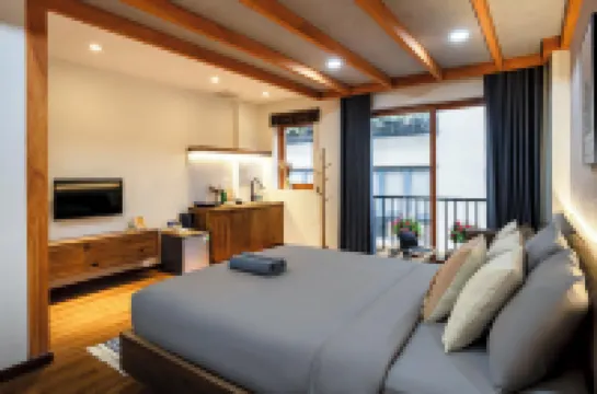 HoLo Ham Nghi SaiGon - Serviced HomeStay Hotels near Bitexco Financial Tower