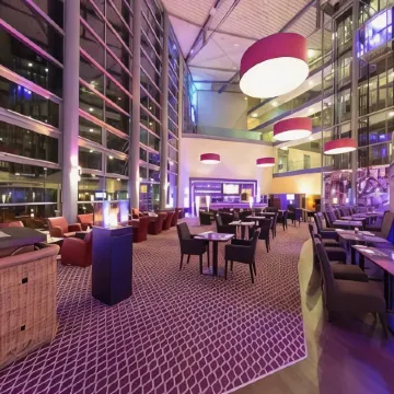 Dorint Hotel am Dom Erfurt Отели рядом с достопримечательностью «Церковь Святого Андрея»