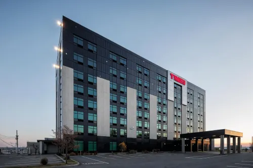 Grand Times Hotel Hotels in Lac-Delage