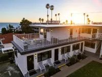 ذا تايدز أوشنفيو إن آند كوتيدجيز فنادق في Shell Beach