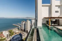 MHFBs 現代建築海景泳池 - 游泳池