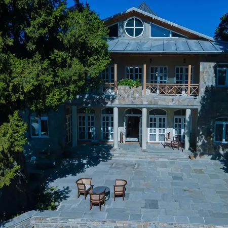Magnolia Lodge