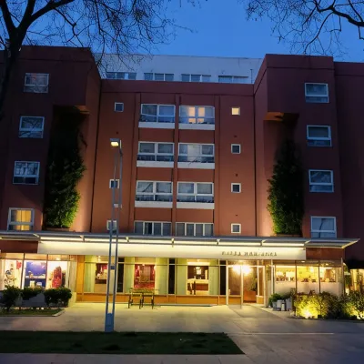 Hotel Sao Jose Hotels near Fatima Bus Station