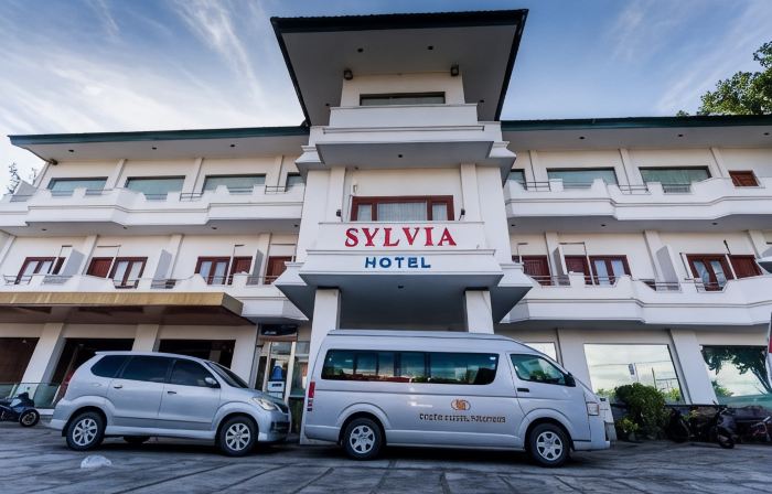 Sylvia Hotel Maumere