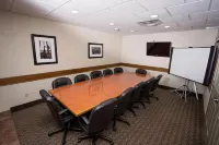 Service Plus Inns & Suites Drayton Valley - Lemmikkieläimet sallittu