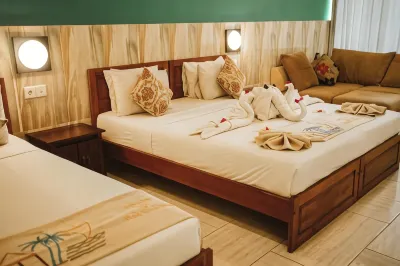 Amed Cafe and Hotel Kebun Wayan Hotel dekat Sunset Point Amed