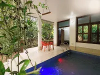 Balishira Resort - Pools