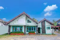 Hotel O Agung Banjarnegara - Parkering
