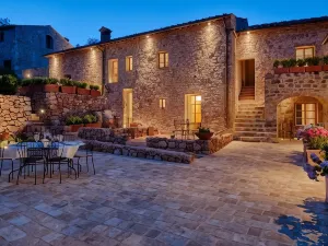 Relais la Costa Historical Residence