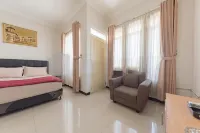 Wisma Brata 2 Mitra RedDoorz