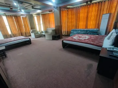 Saman Hotel Hotels near Gilgit Airport