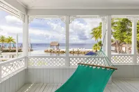 Amoray Dive Resort - Meerblick