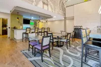 La Quinta Inn & Suites by Wyndham Tumwater - Olympia Hotels in Thurston County