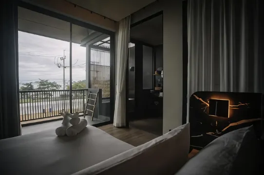 ห้องดีลักซ์ เตียงใหญ่ 1 เตียง