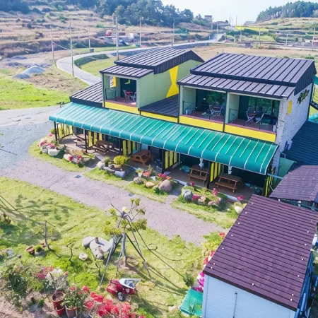 Wando Cheongsando Sun and Moon Pension